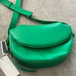 Street Level Green Bag